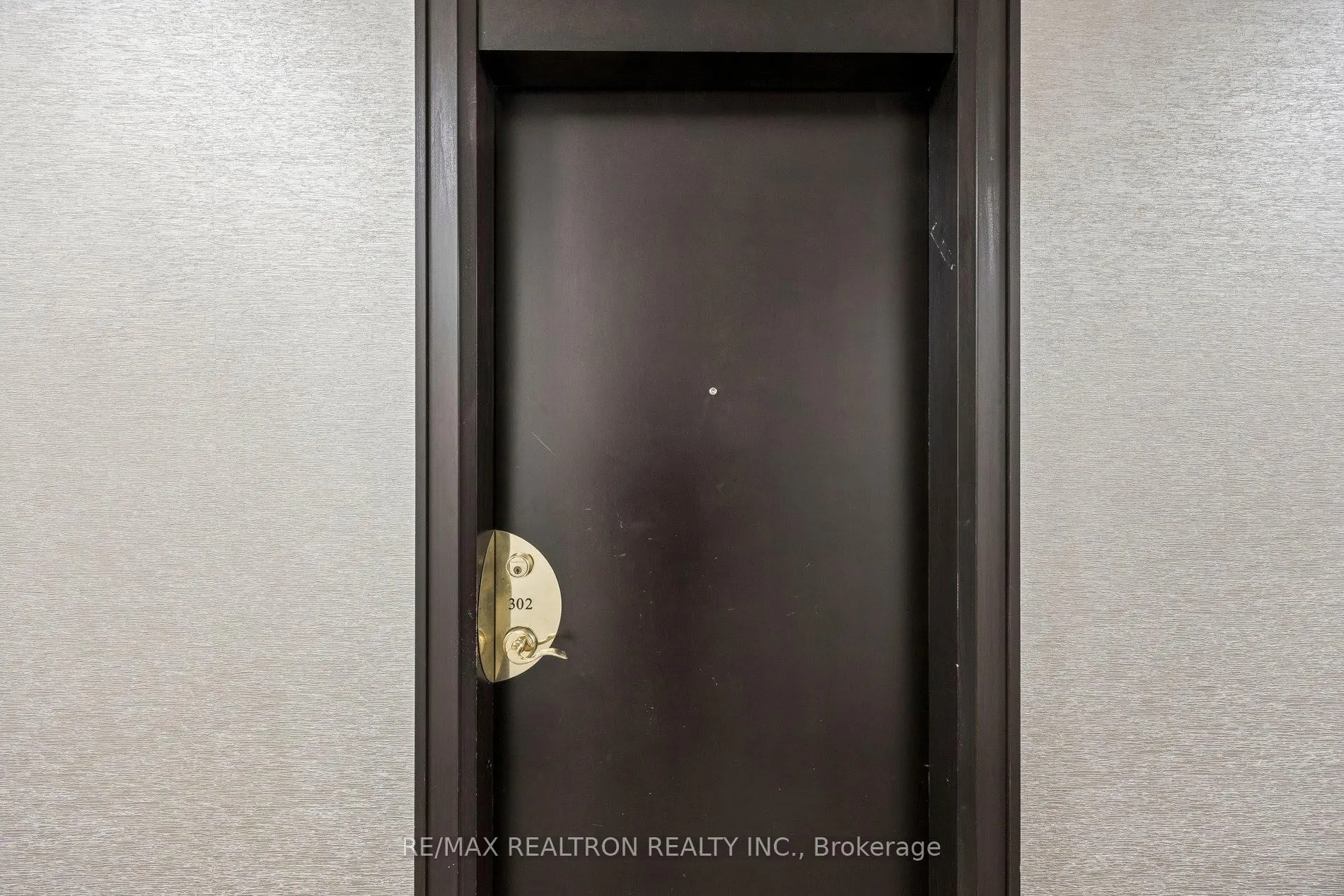 Photo 8 of Unit 302, 88 Promenade Circle, Vaughan, Brownridge — HOMEH