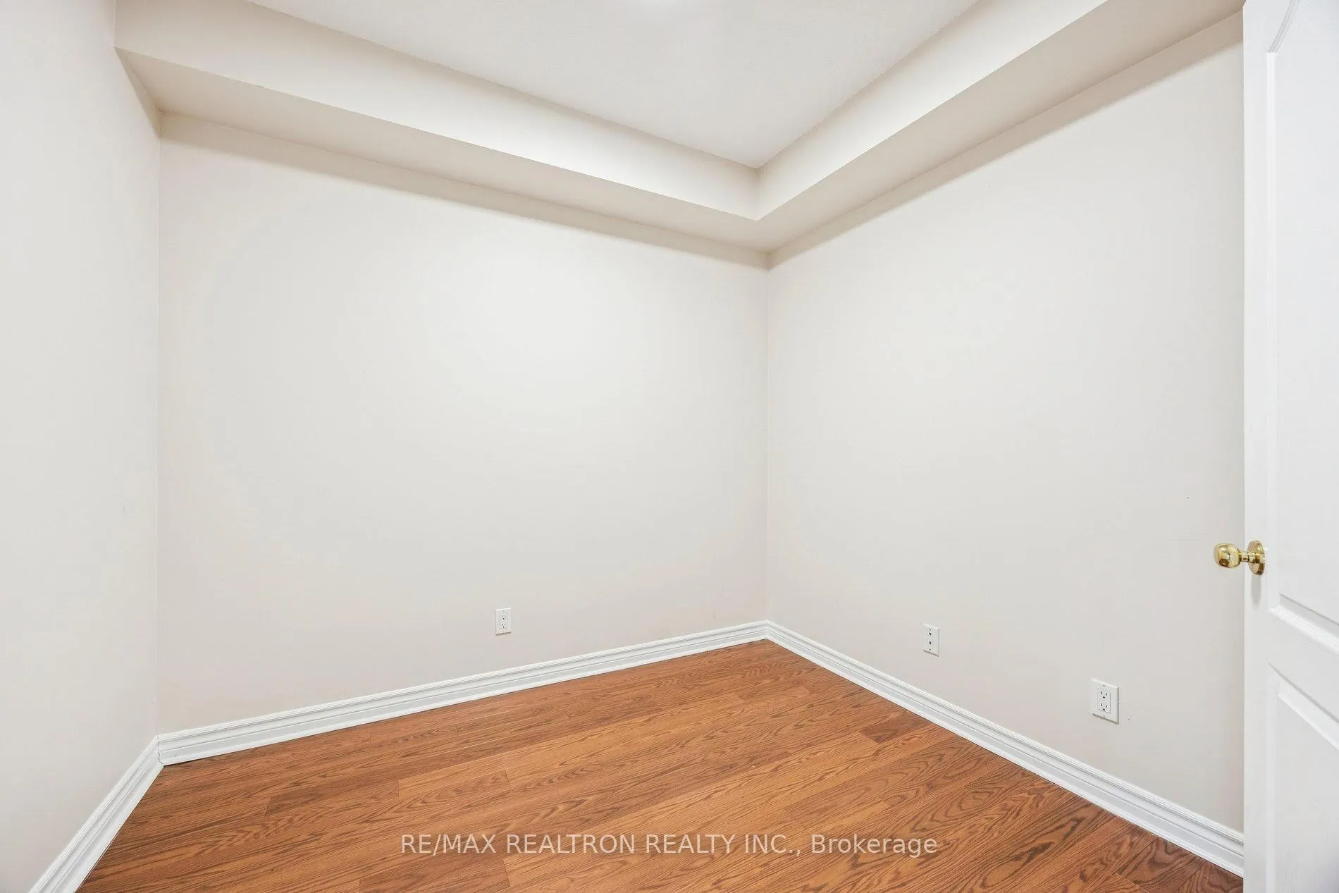 Photo 32 of Unit 302, 88 Promenade Circle, Vaughan, Brownridge — HOMEH