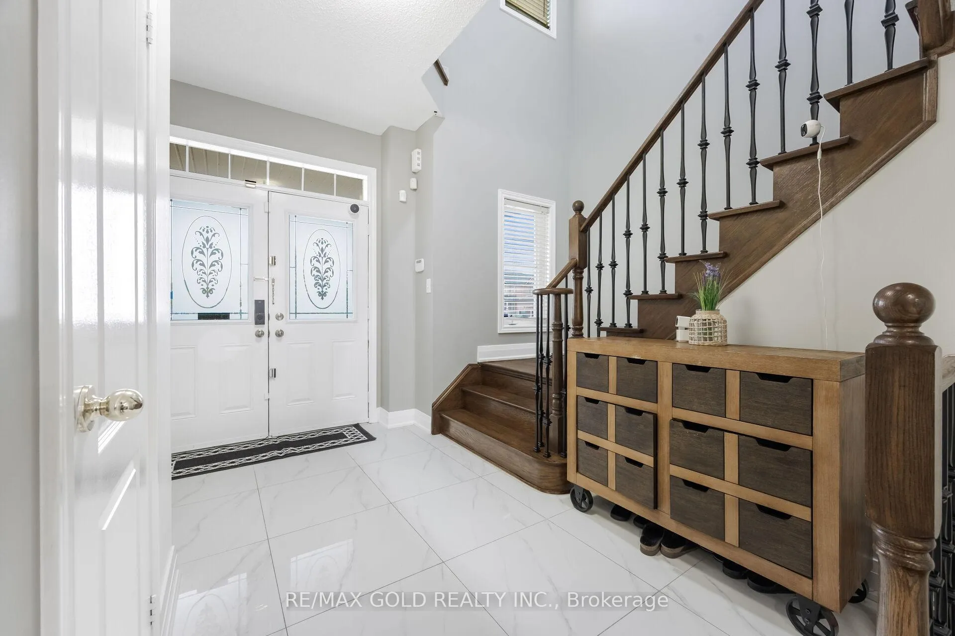 Photo 5 of 64 Strathdale Road, Brampton, Bram East — HOMEH