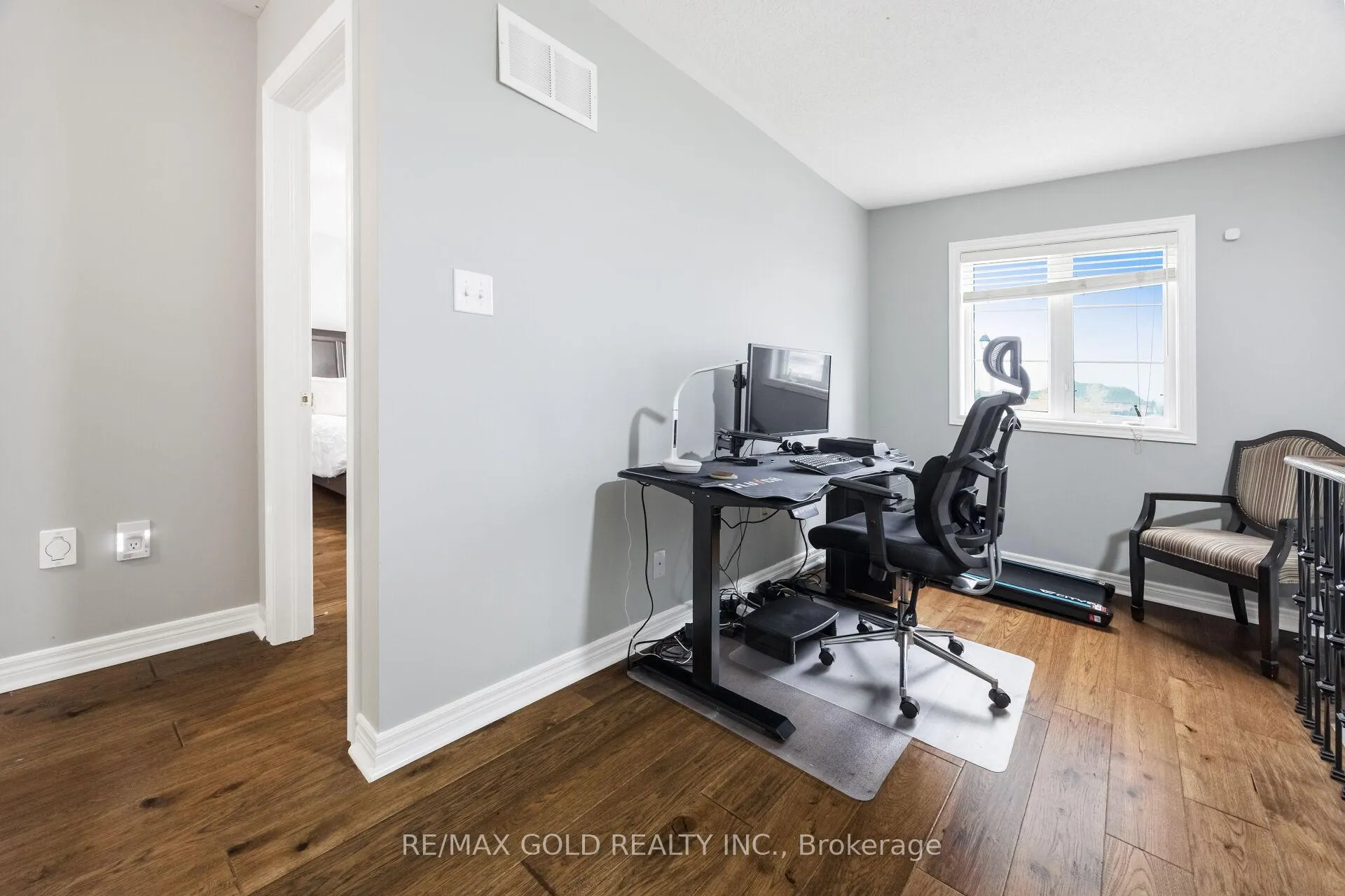 Photo 31 of 64 Strathdale Road, Brampton, Bram East — HOMEH