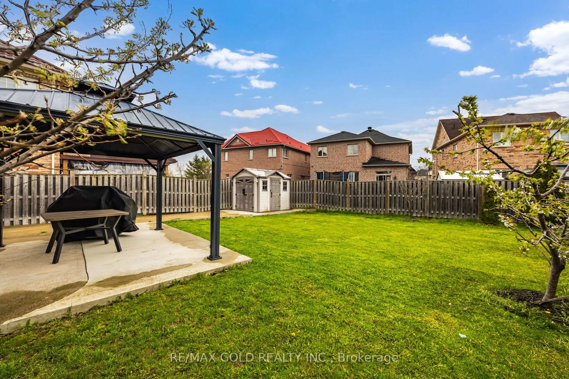 Photo 46 of 64 Strathdale Road, Brampton, Bram East — HOMEH