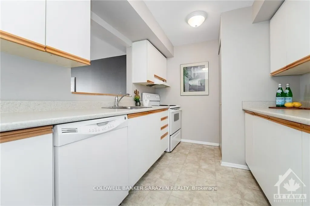 Photo 4 of Unit 304, 268 Lorry Greenberg Drive, Ottawa, Hunt Club Park/Greenboro — HOMEH