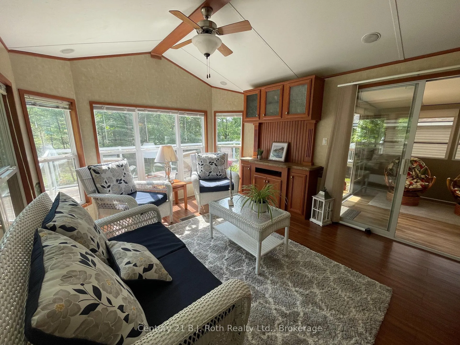Photo 6 of Unit 3 Morrison Creek, 1336 South Morrison Lake Road, Gravenhurst, Wood (Gravenhurst) — HOMEH