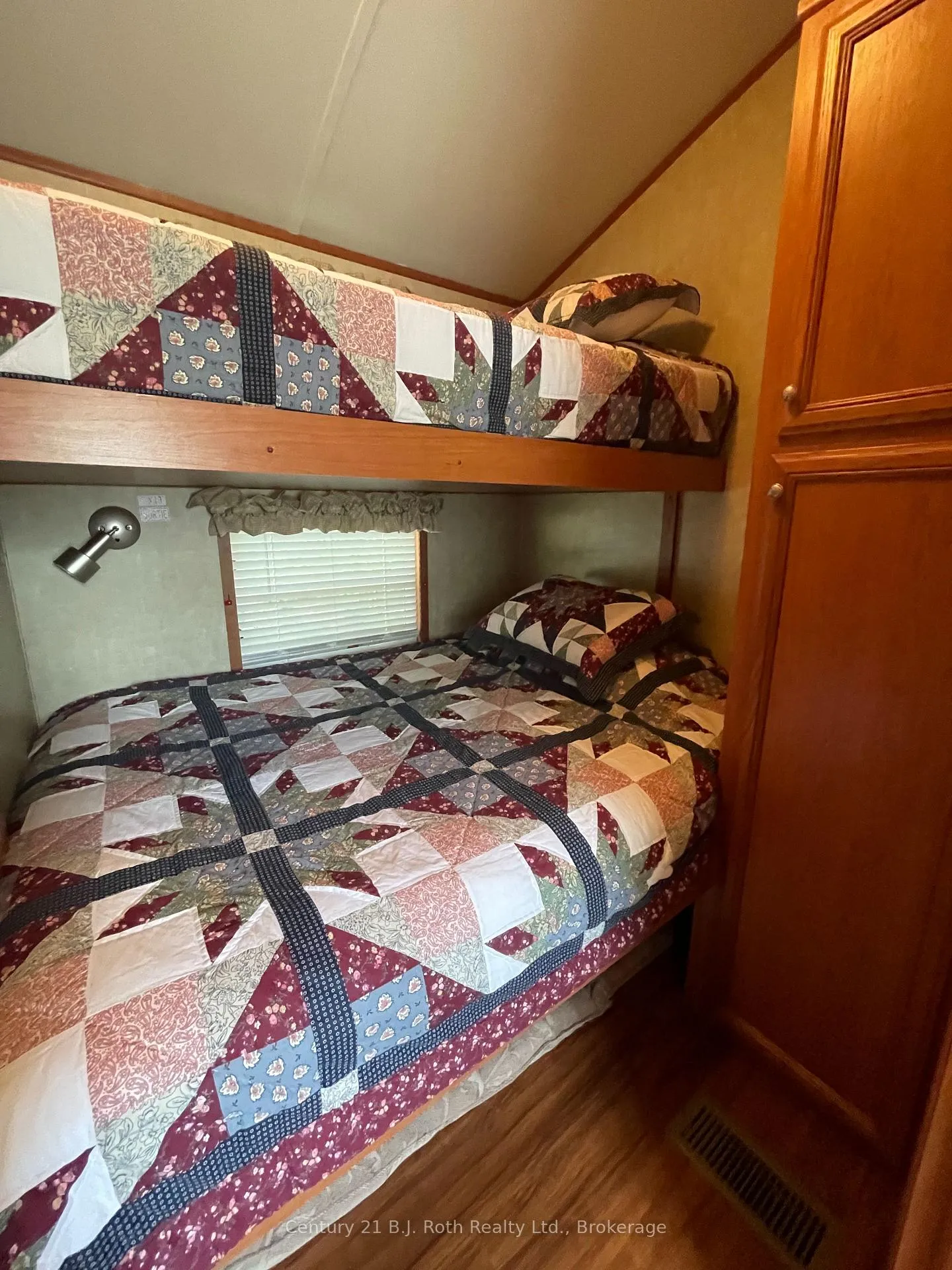 Photo 19 of Unit 3 Morrison Creek, 1336 South Morrison Lake Road, Gravenhurst, Wood (Gravenhurst) — HOMEH