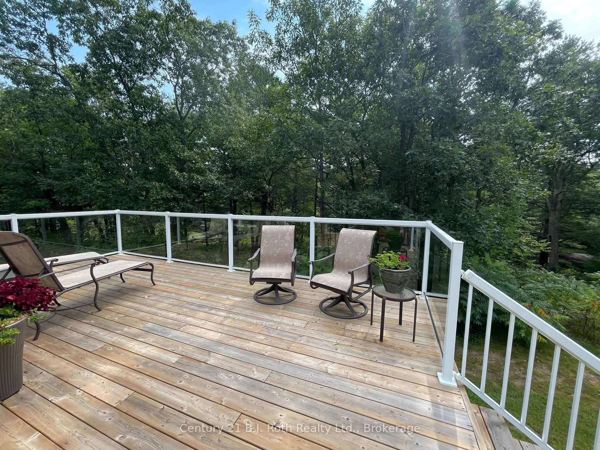 Photo 27 of Unit 3 Morrison Creek, 1336 South Morrison Lake Road, Gravenhurst, Wood (Gravenhurst) — HOMEH
