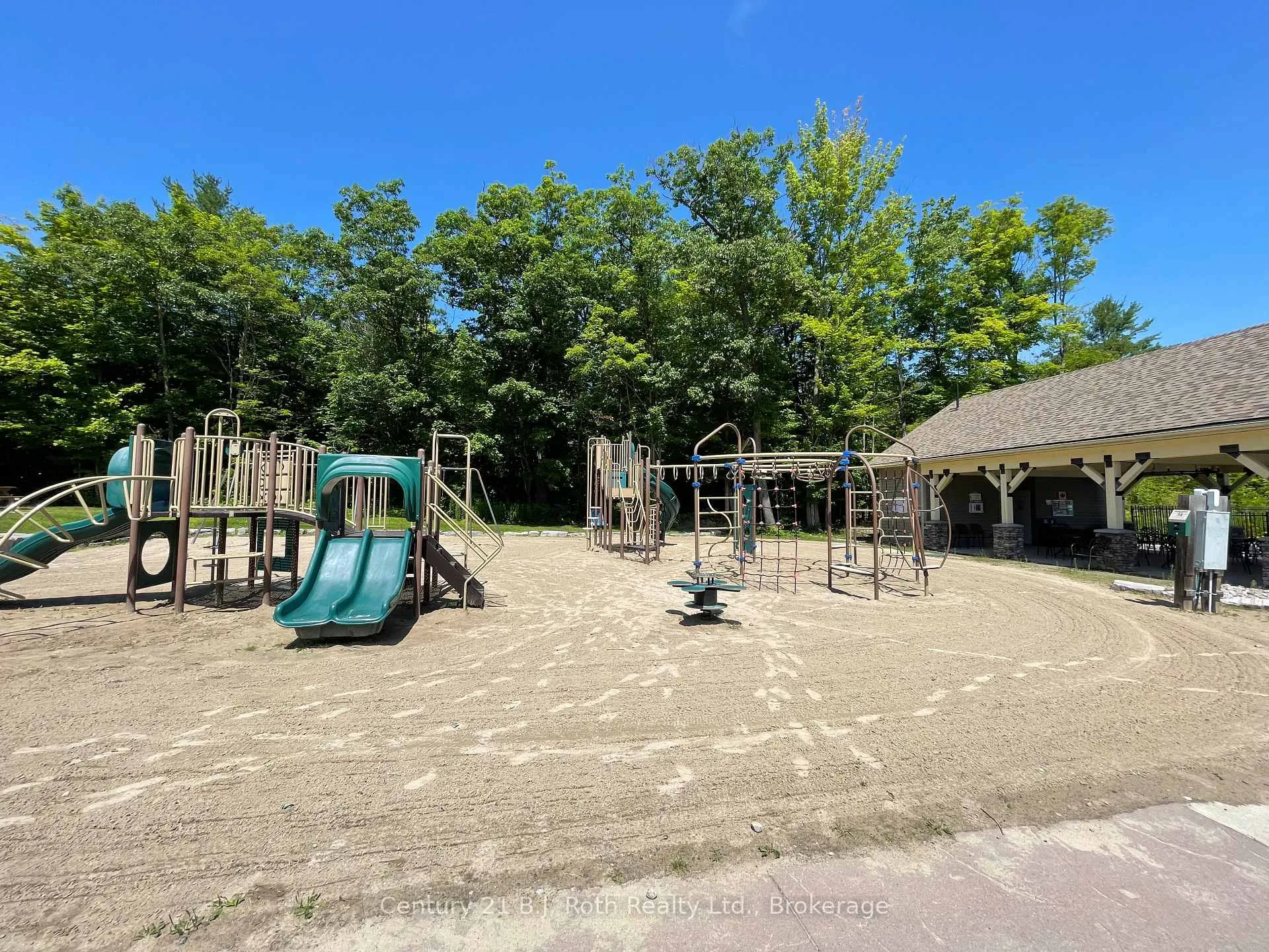 Photo 46 of Unit 3 Morrison Creek, 1336 South Morrison Lake Road, Gravenhurst, Wood (Gravenhurst) — HOMEH