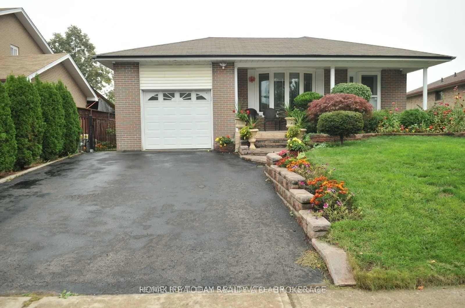 Photo 1 of Unit Lower, 7 Pegasus Trail, Scarborough, Woburn — HOMEH