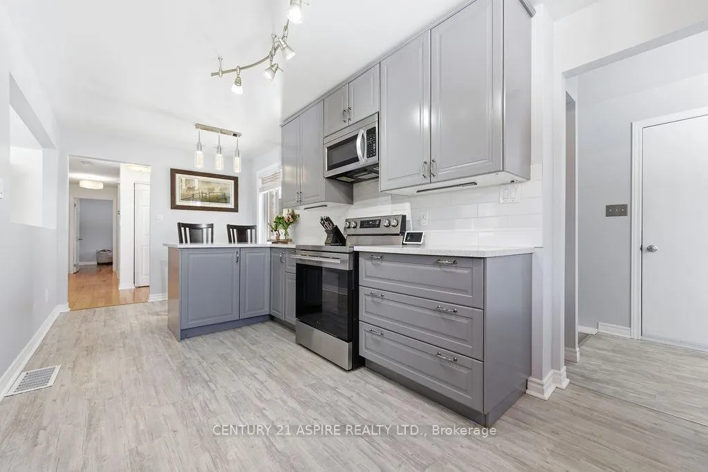 Photo 13 of 21 Heritage Drive, Petawawa — HOMEH