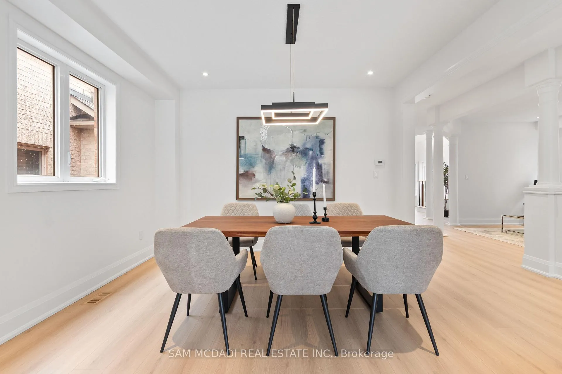 Photo 14 of 20 Iverson Drive, Brampton, Credit Valley — HOMEH