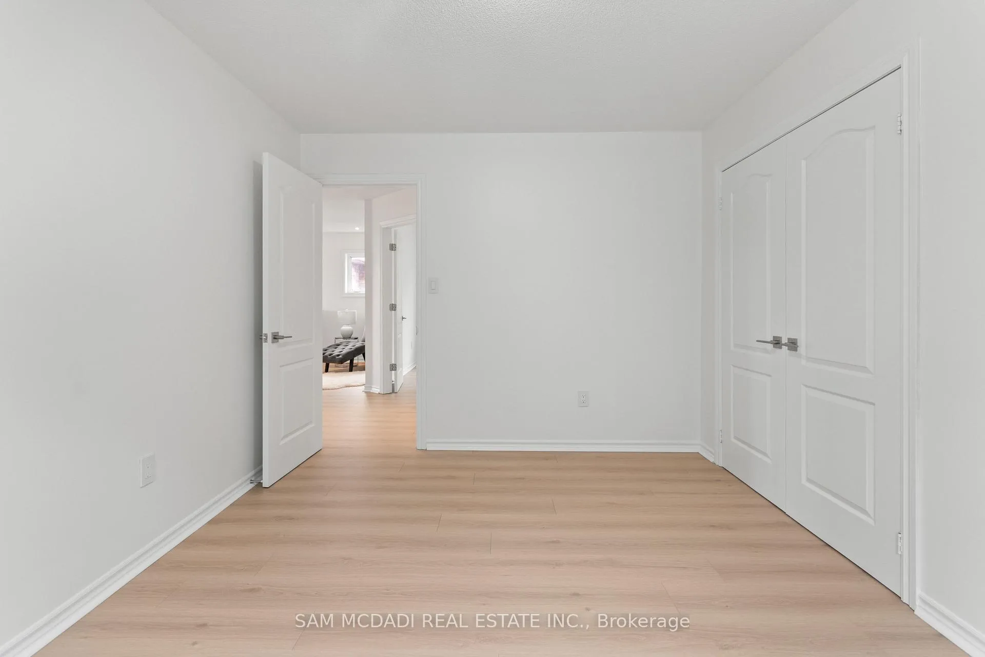 Photo 25 of 20 Iverson Drive, Brampton, Credit Valley — HOMEH