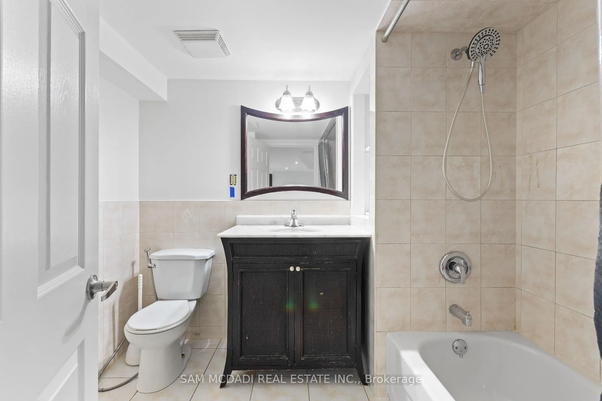 Photo 41 of 20 Iverson Drive, Brampton, Credit Valley — HOMEH