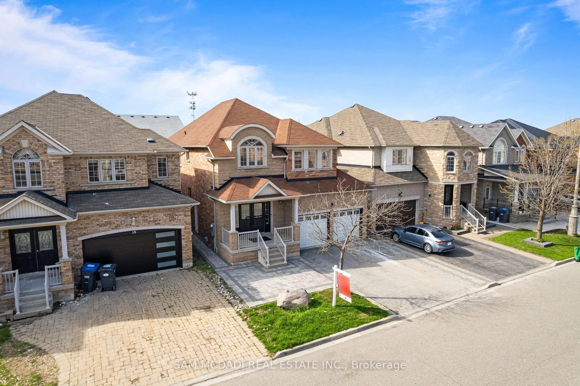 Photo 46 of 20 Iverson Drive, Brampton, Credit Valley — HOMEH