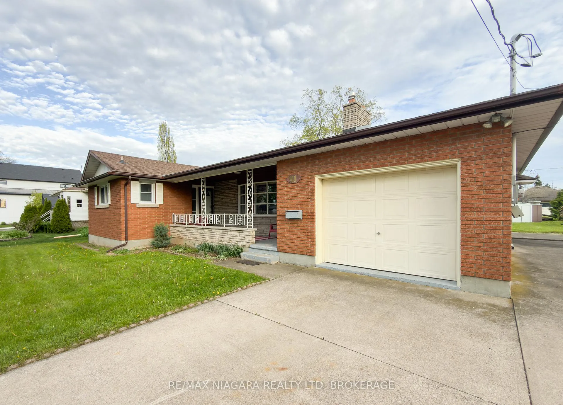 Photo 2 of 91 Maitland Street, Thorold, Thorold Downtown — HOMEH