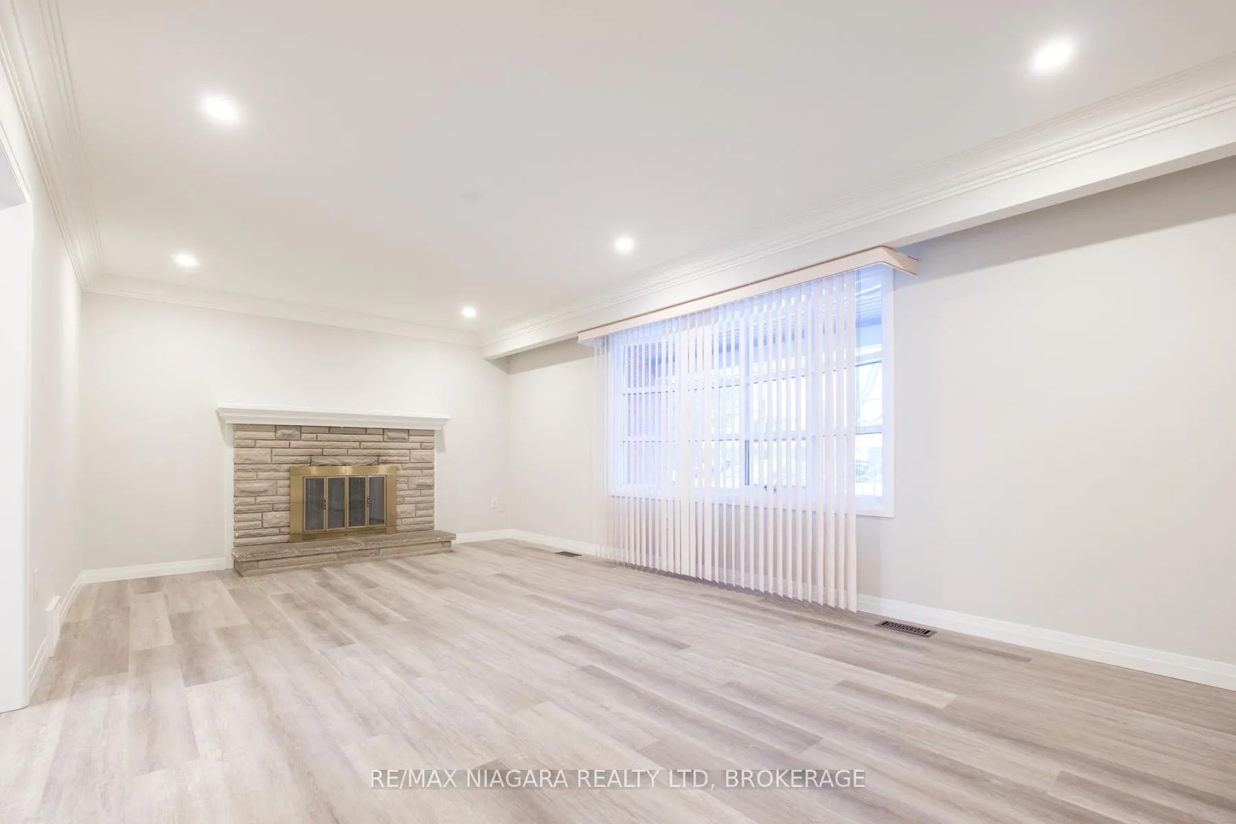 Photo 3 of 91 Maitland Street, Thorold, Thorold Downtown — HOMEH