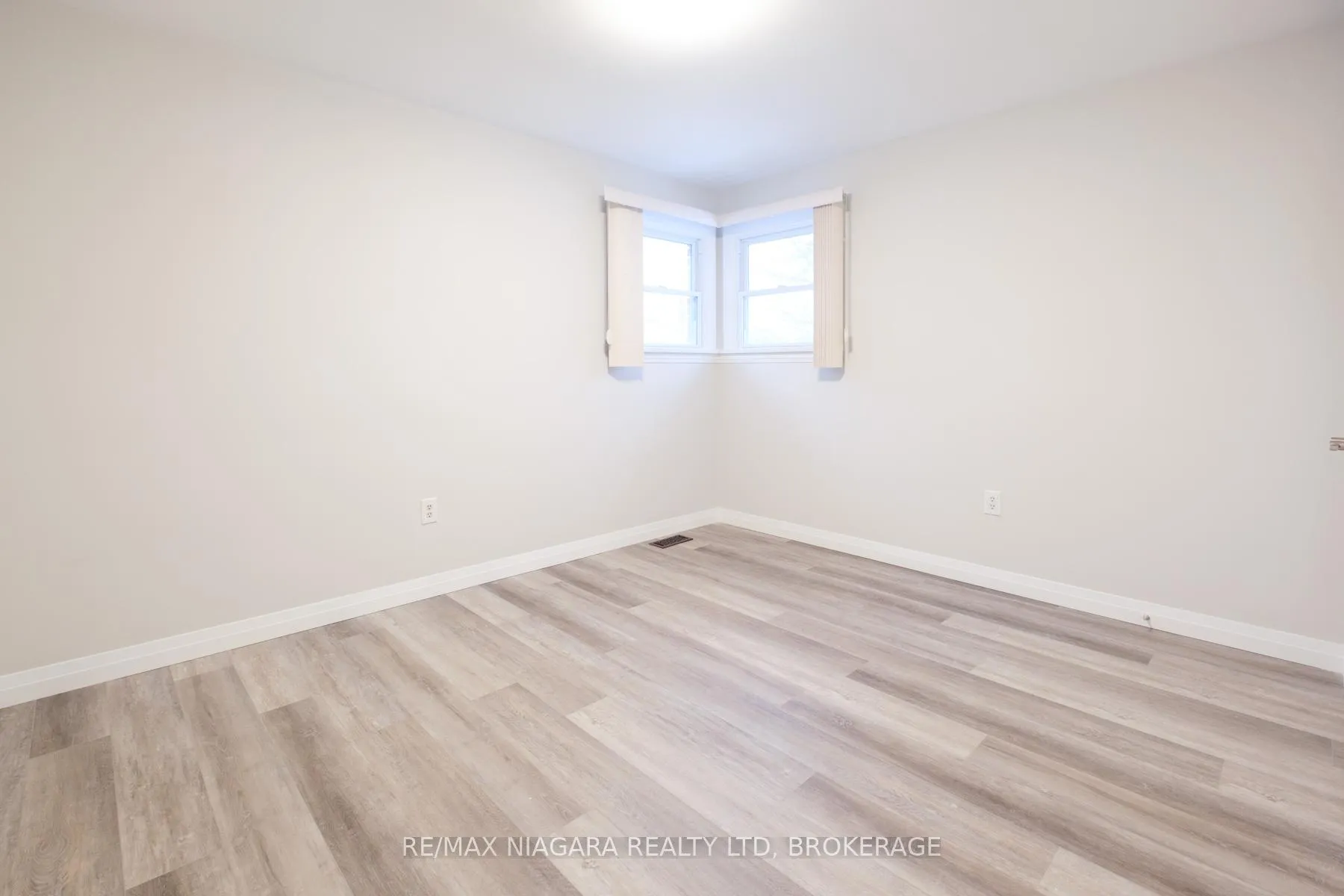 Photo 7 of 91 Maitland Street, Thorold, Thorold Downtown — HOMEH