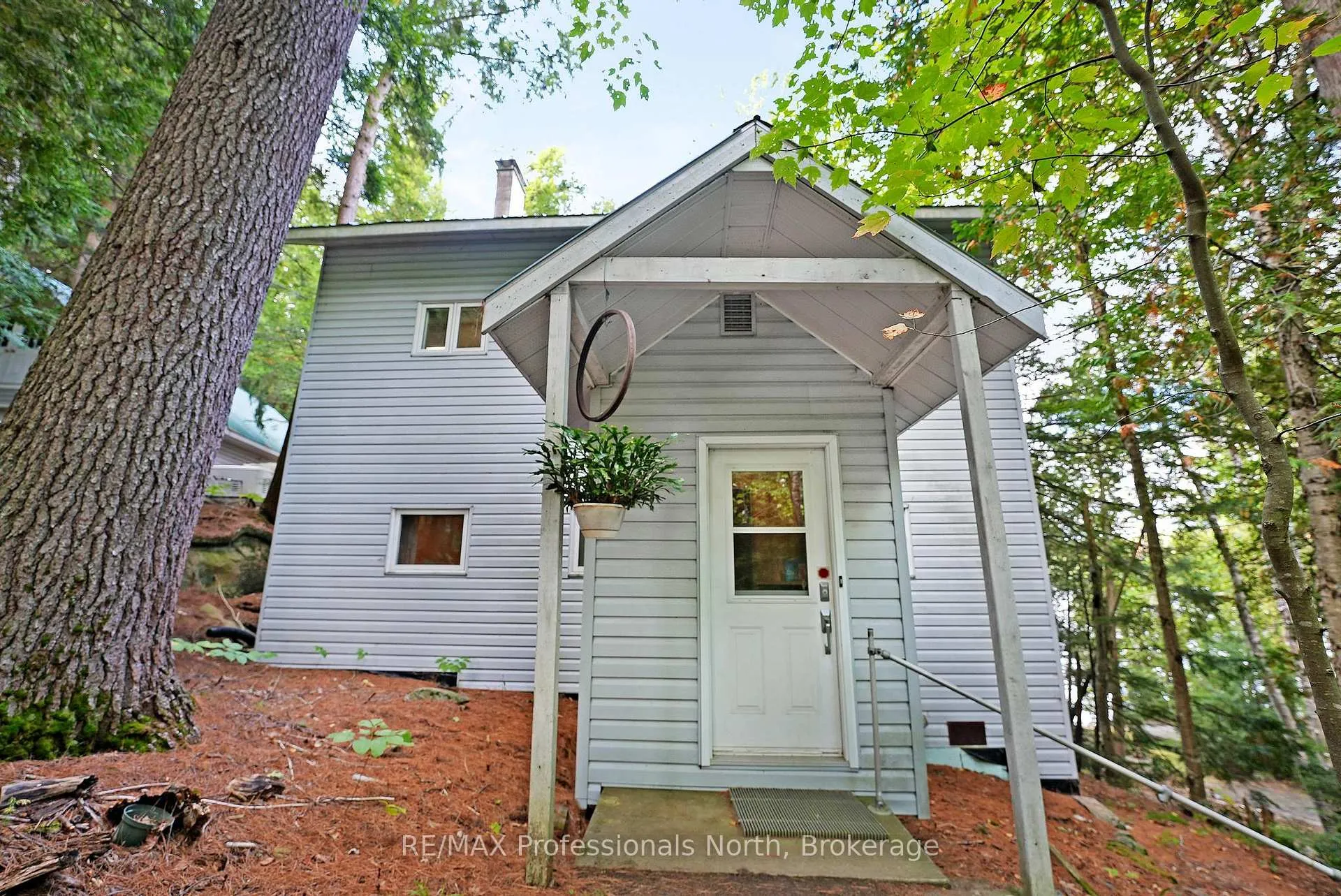 Photo 2 of 20871 Highway 35, Algonquin Highlands, Sherborne — HOMEH