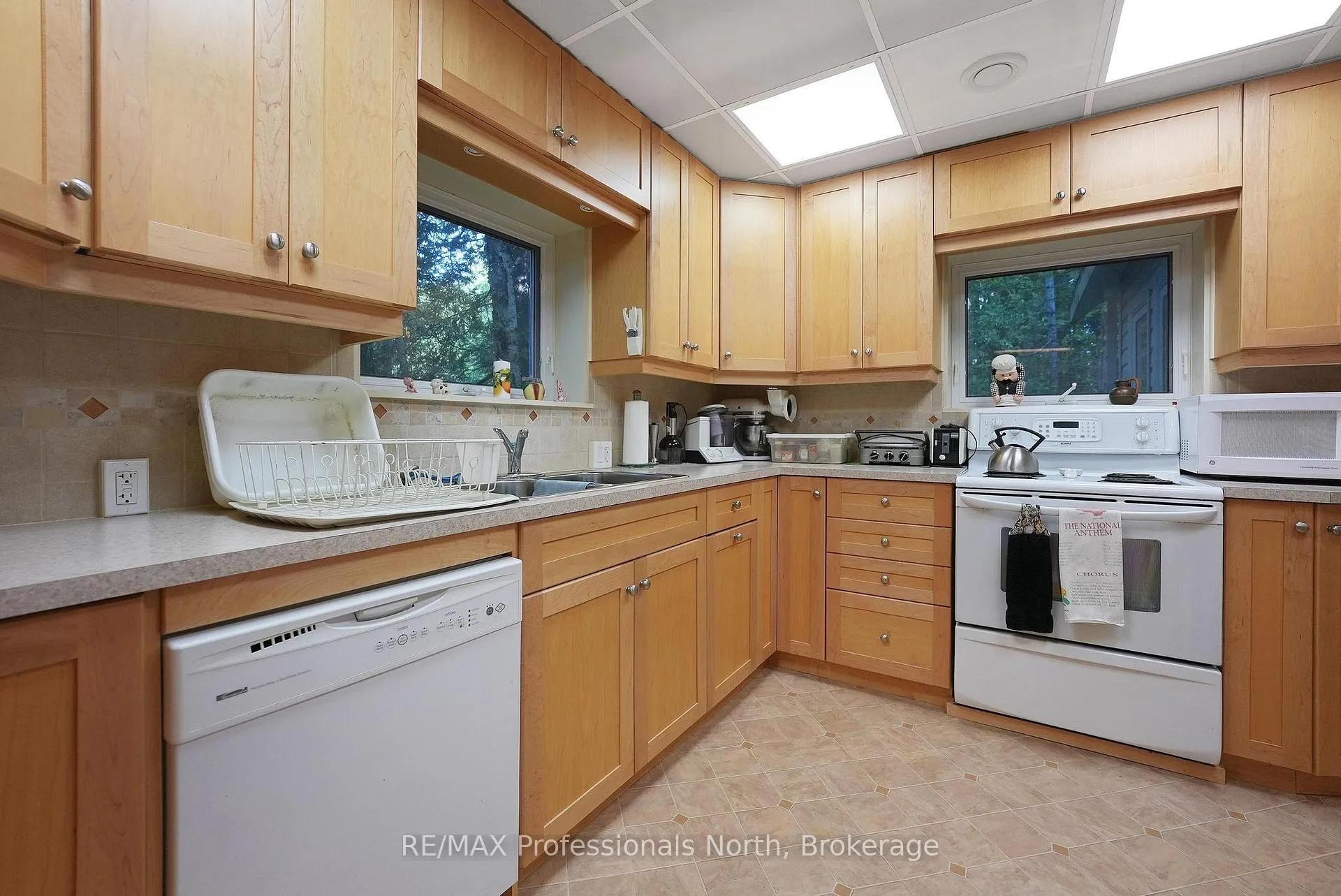 Photo 10 of 20871 Highway 35, Algonquin Highlands, Sherborne — HOMEH