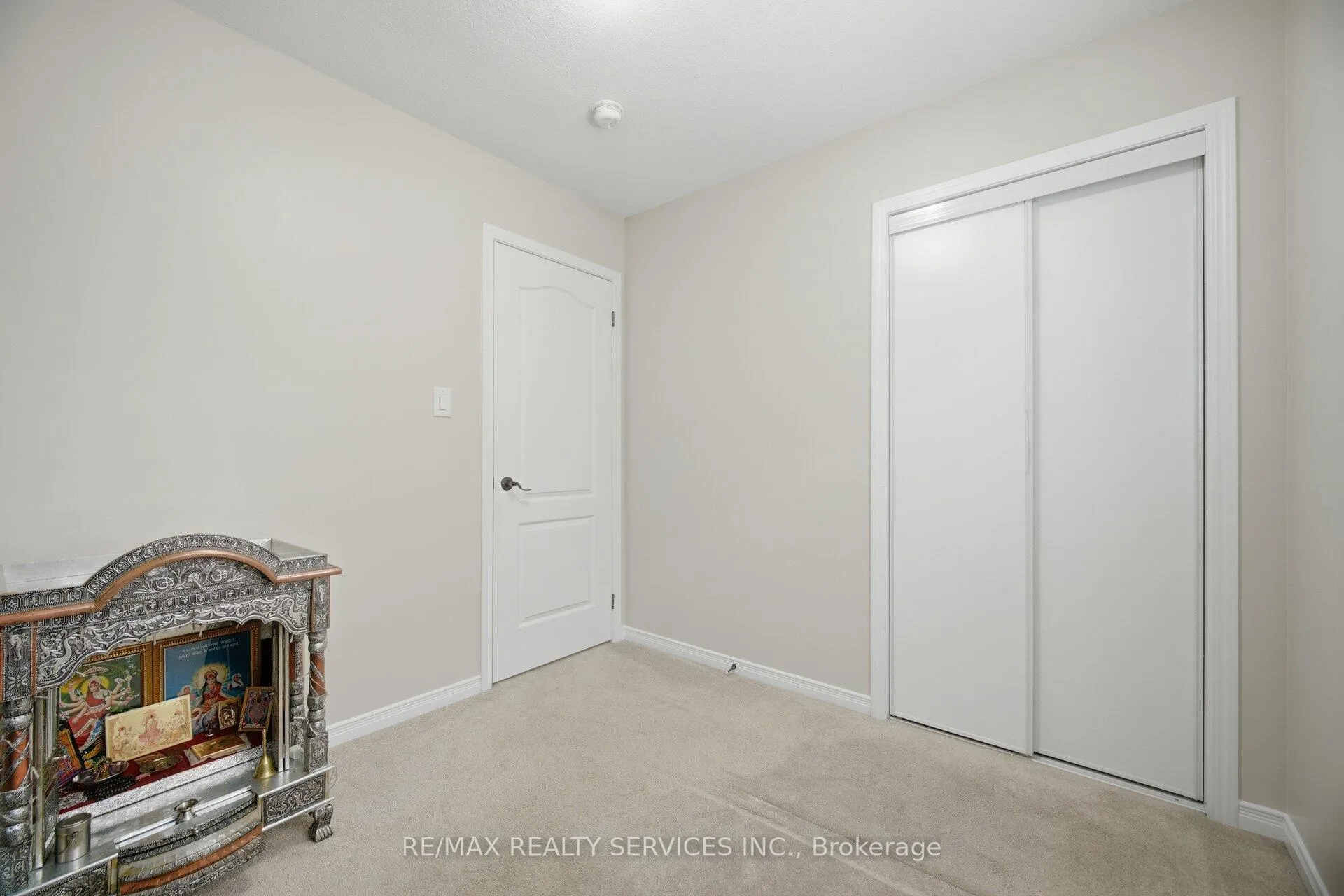Photo 29 of 25 Baffin Crescent, Brampton, Northwest Brampton — HOMEH