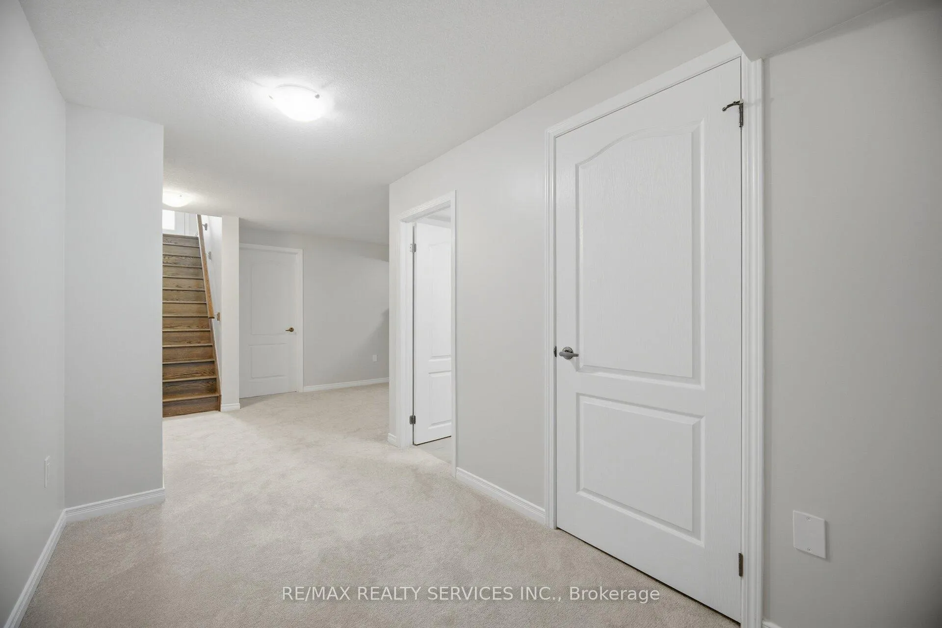 Photo 38 of 25 Baffin Crescent, Brampton, Northwest Brampton — HOMEH