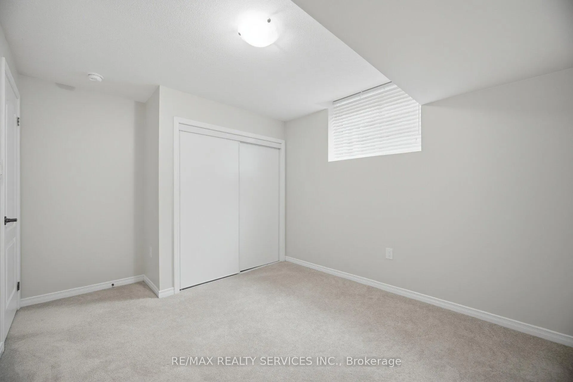 Photo 40 of 25 Baffin Crescent, Brampton, Northwest Brampton — HOMEH