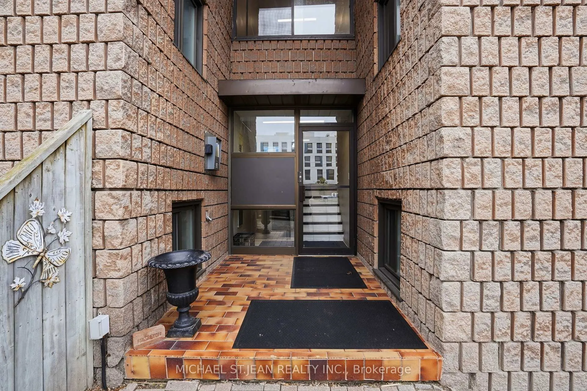 Photo 3 of Unit 104, 482 James Street N, Hamilton, North End — HOMEH