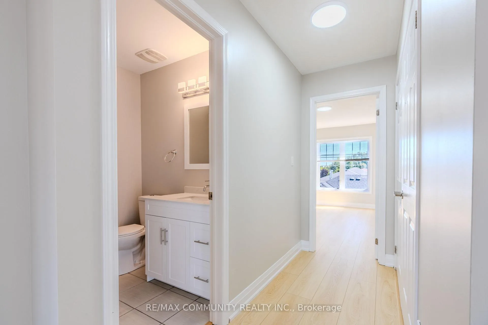 Photo 17 of 823 Atwater Path, Oshawa, Lakeview — HOMEH