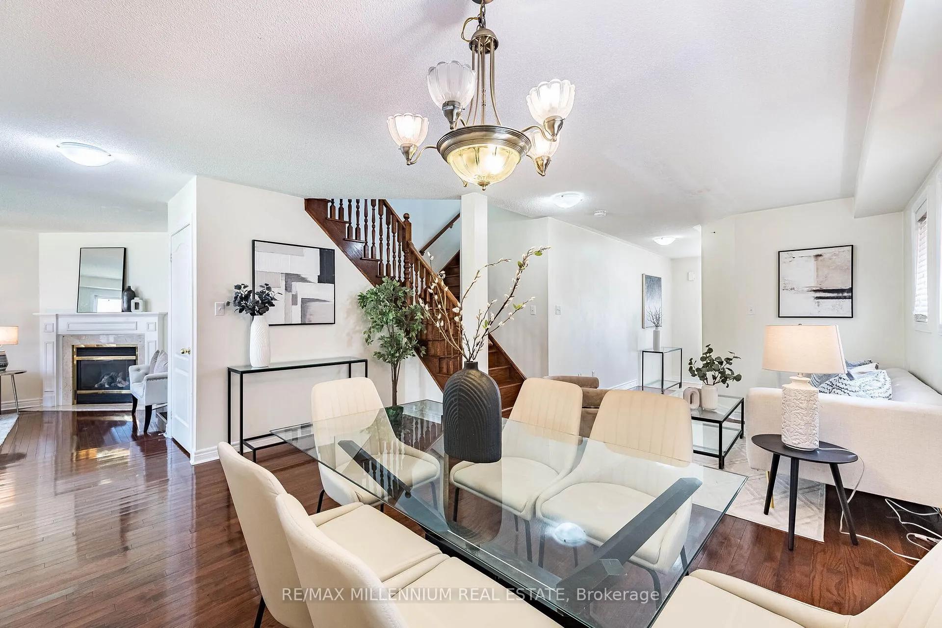 Photo 11 of 14 Vermont Road, Brampton, Fletcher's Meadow — HOMEH