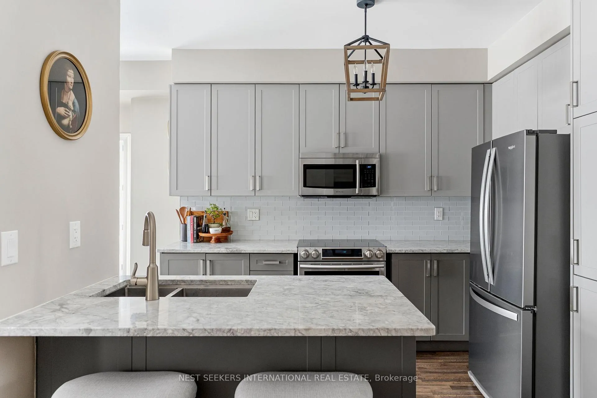Photo 10 of 2 Forest Heights Crescent, Orillia — HOMEH