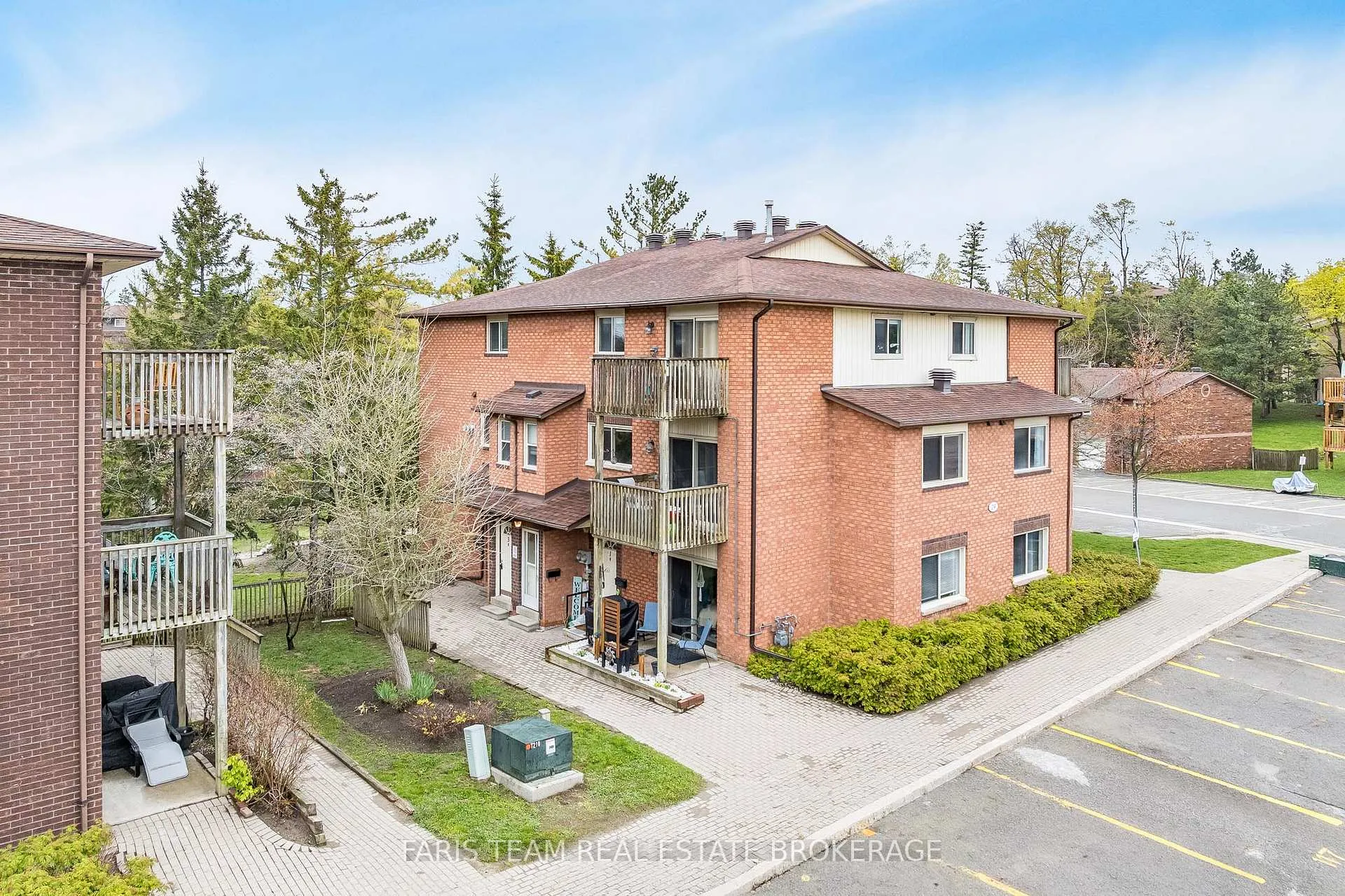 Photo 1 of Unit 3, 19 Meadow Lane, Barrie, Ardagh — HOMEH