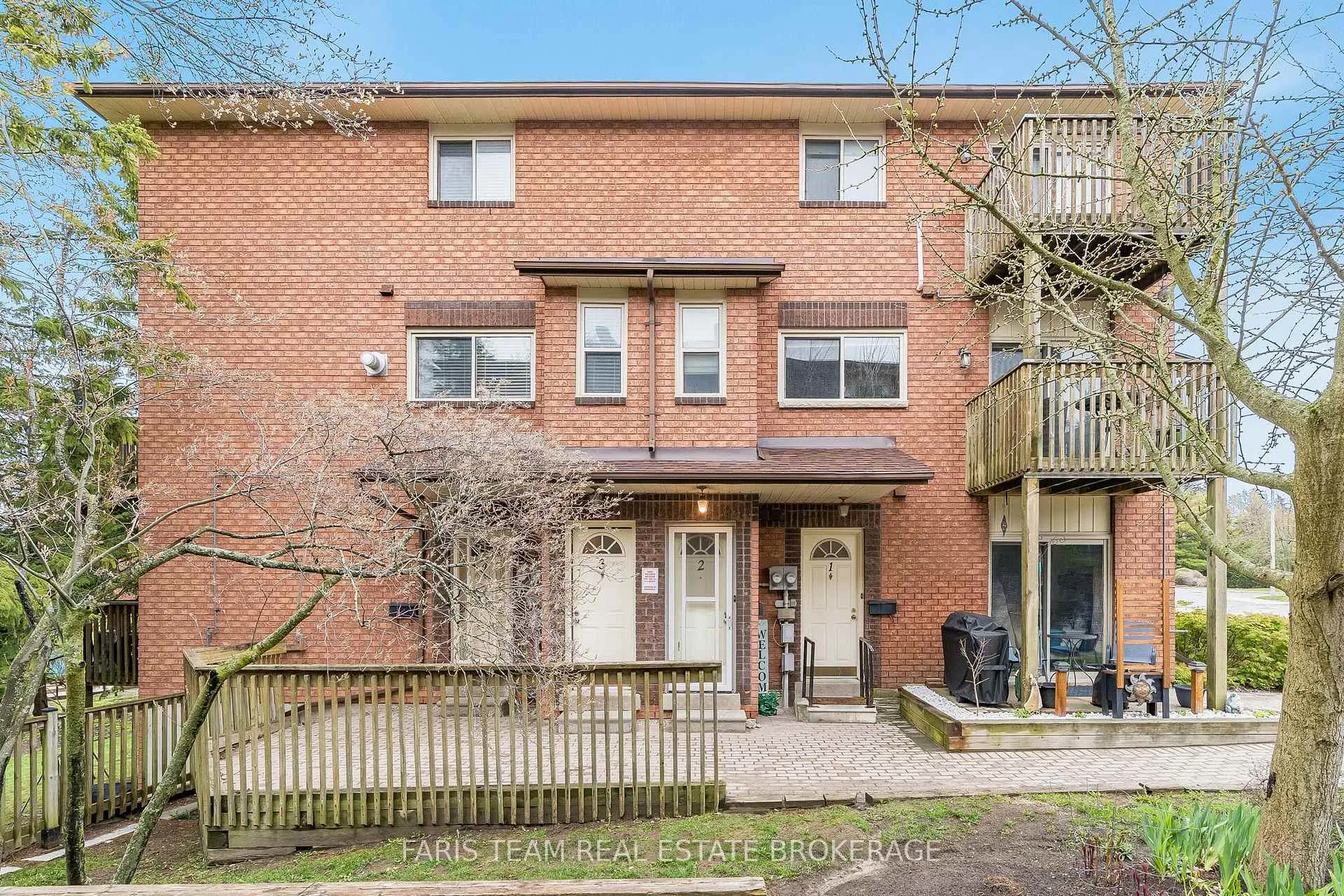 Photo 3 of Unit 3, 19 Meadow Lane, Barrie, Ardagh — HOMEH