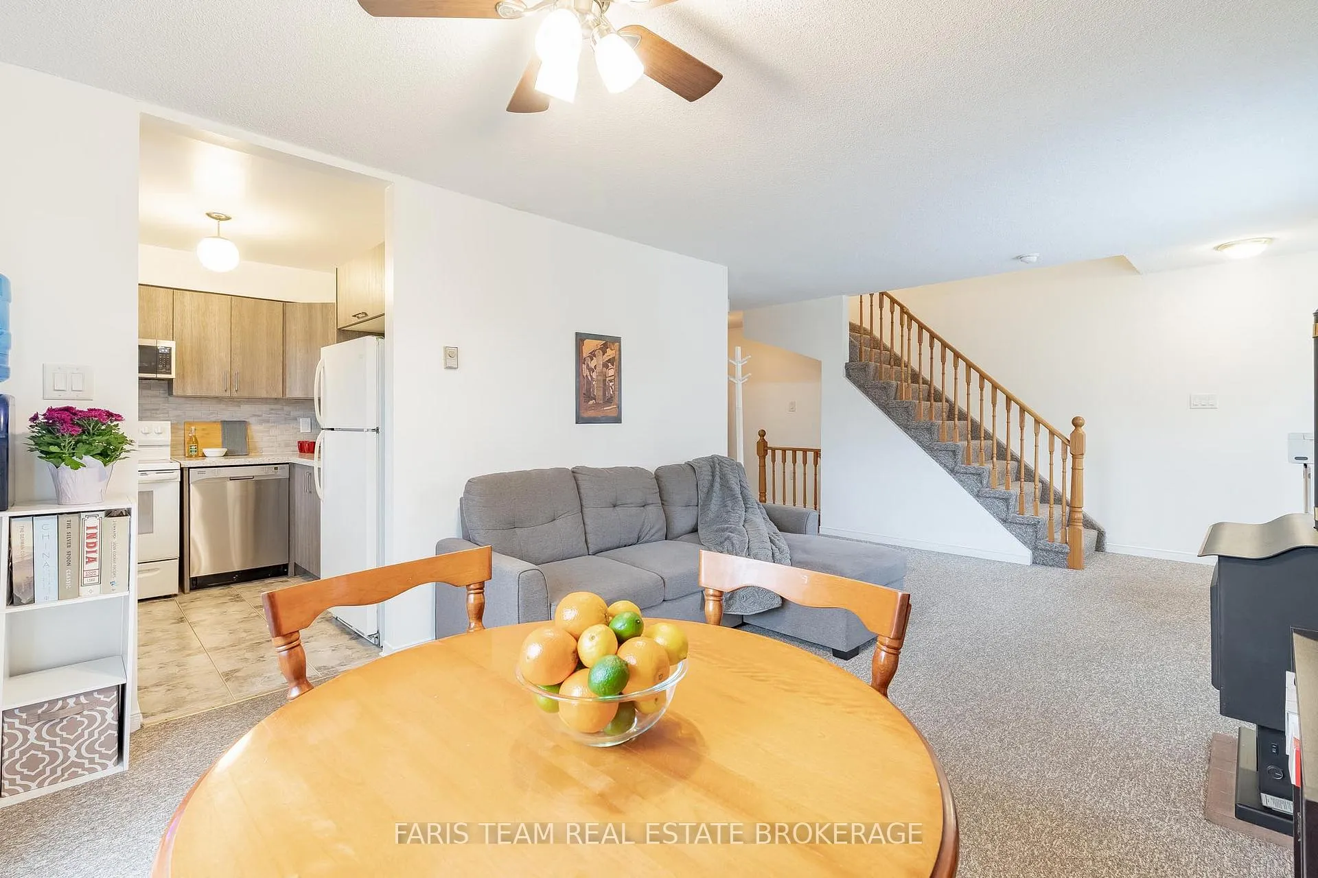 Photo 10 of Unit 3, 19 Meadow Lane, Barrie, Ardagh — HOMEH