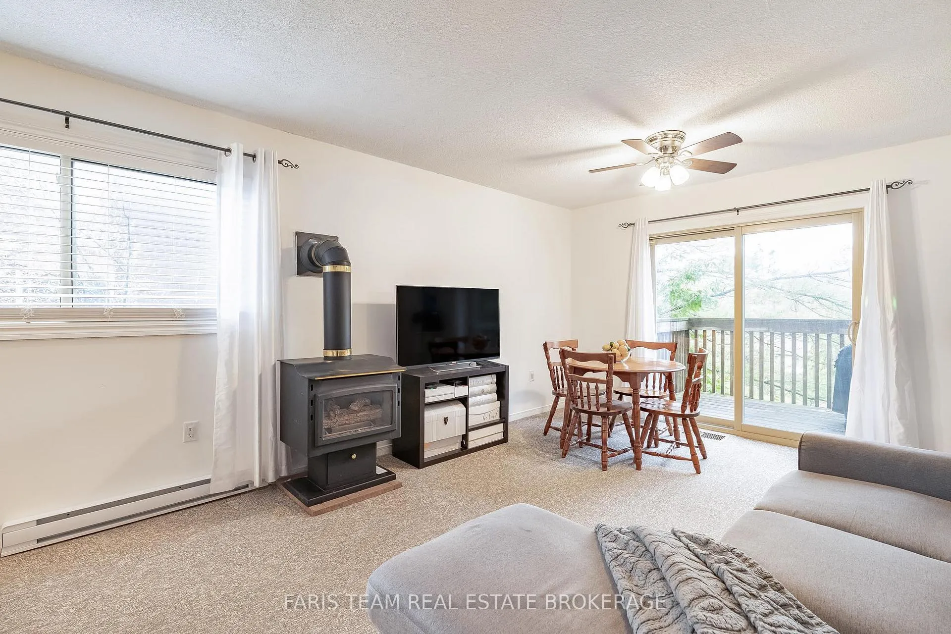 Photo 12 of Unit 3, 19 Meadow Lane, Barrie, Ardagh — HOMEH