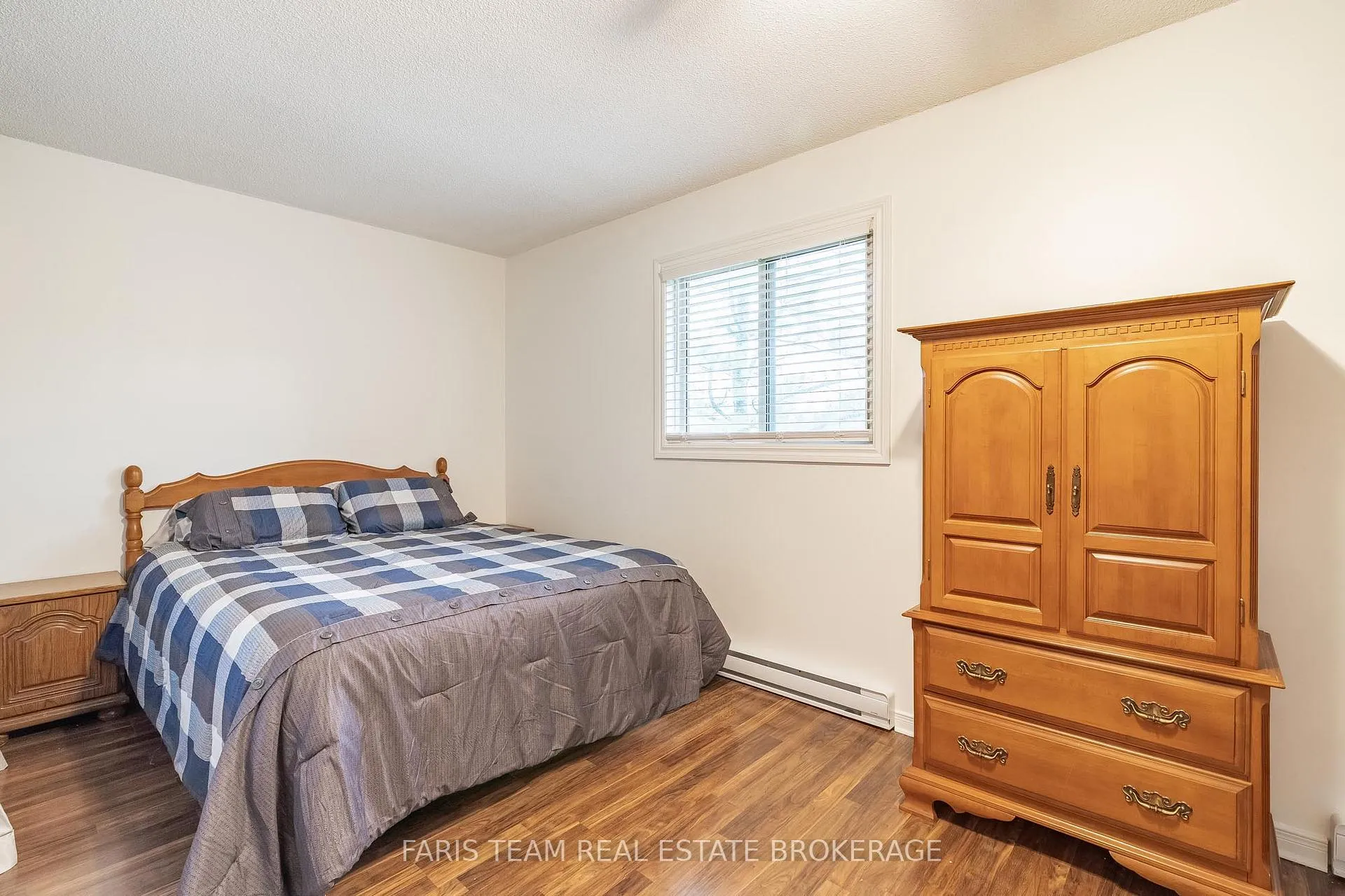 Photo 14 of Unit 3, 19 Meadow Lane, Barrie, Ardagh — HOMEH