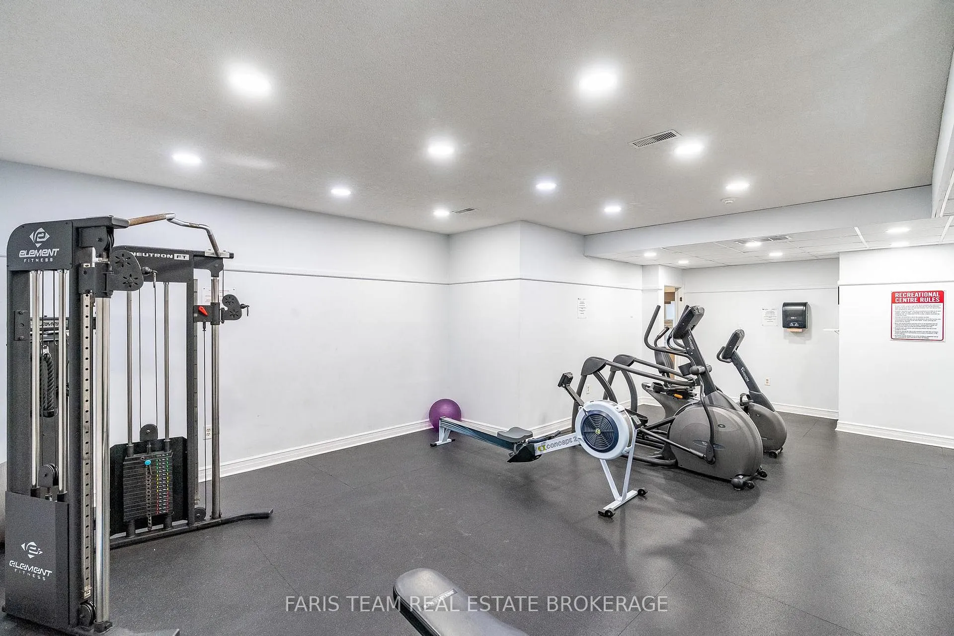 Photo 24 of Unit 3, 19 Meadow Lane, Barrie, Ardagh — HOMEH