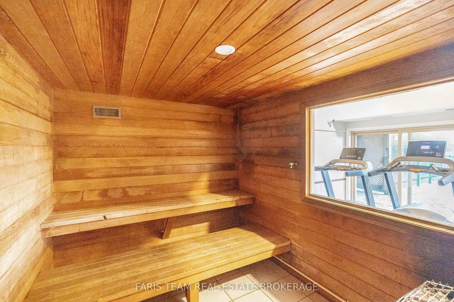 Photo 26 of Unit 3, 19 Meadow Lane, Barrie, Ardagh — HOMEH