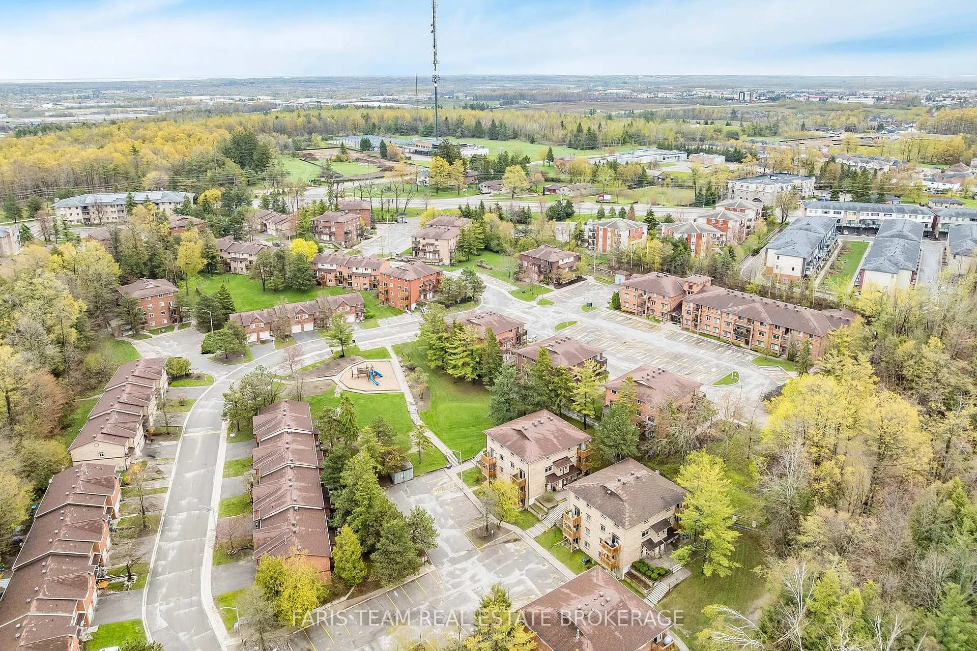 Photo 30 of Unit 3, 19 Meadow Lane, Barrie, Ardagh — HOMEH