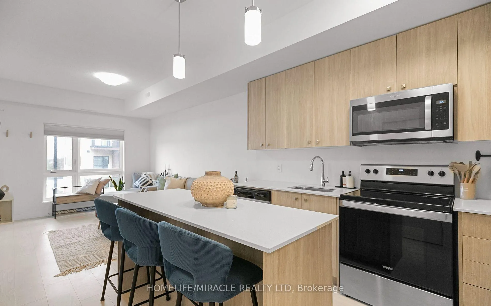 Photo 9 of Unit C2, 10 Palace Street, Kitchener, Laurentian Hills — HOMEH