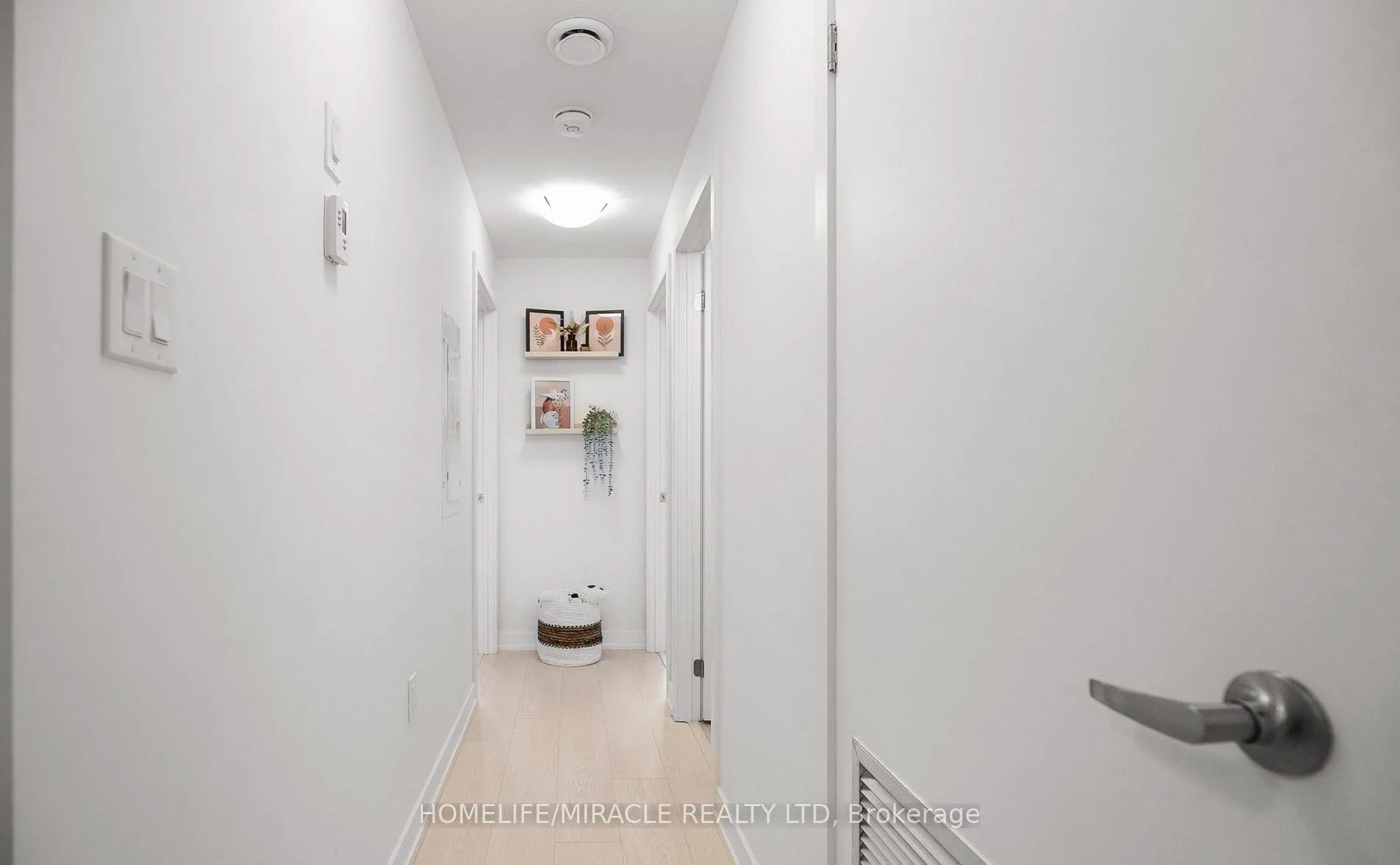 Photo 15 of Unit C2, 10 Palace Street, Kitchener, Laurentian Hills — HOMEH