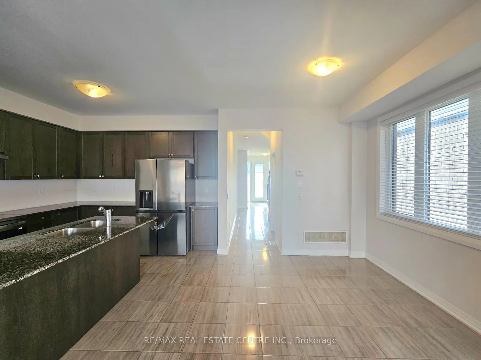 Photo 4 of 109 Freedom Crescent, Hamilton, Mount Hope — HOMEH