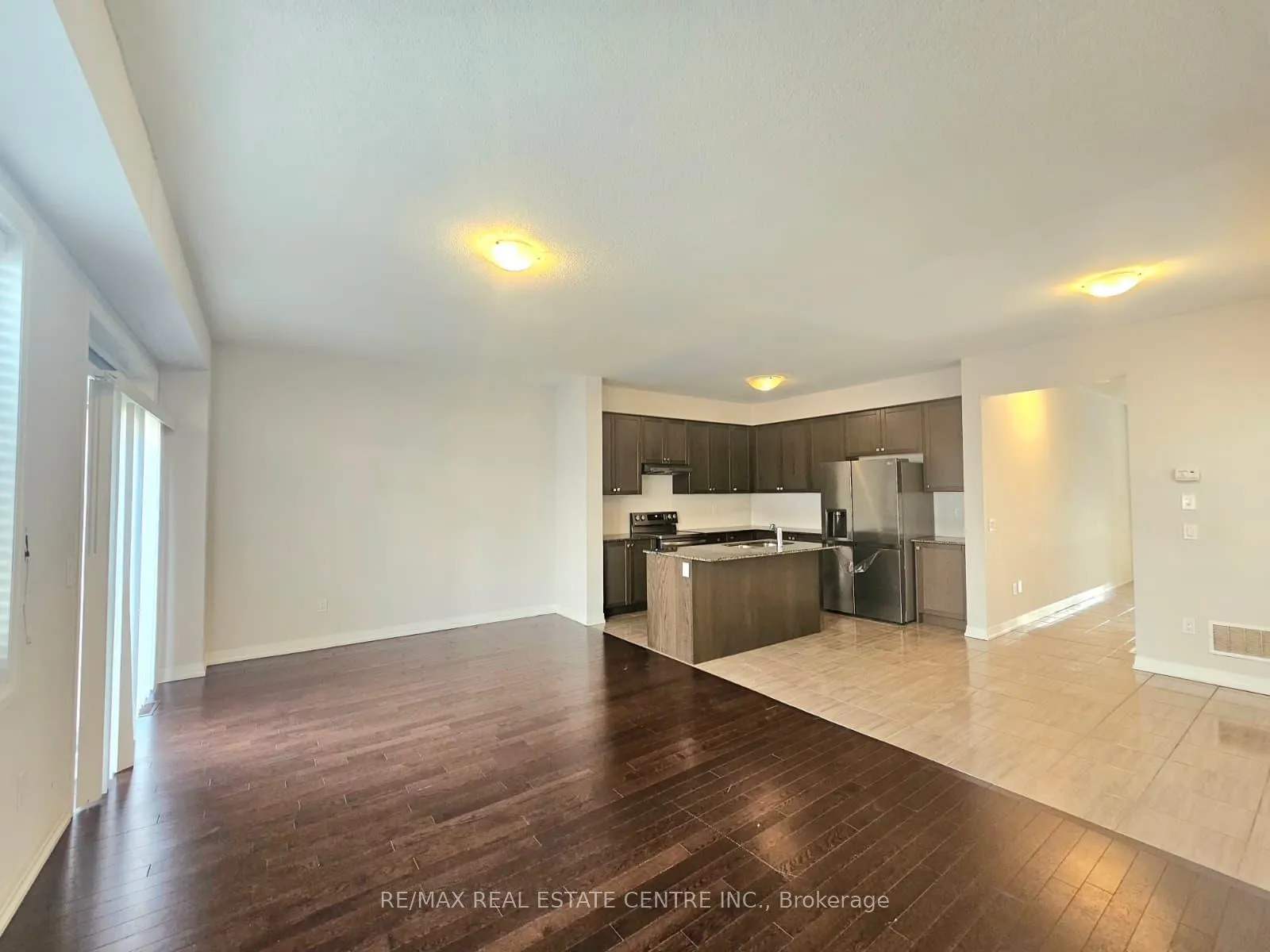 Photo 5 of 109 Freedom Crescent, Hamilton, Mount Hope — HOMEH