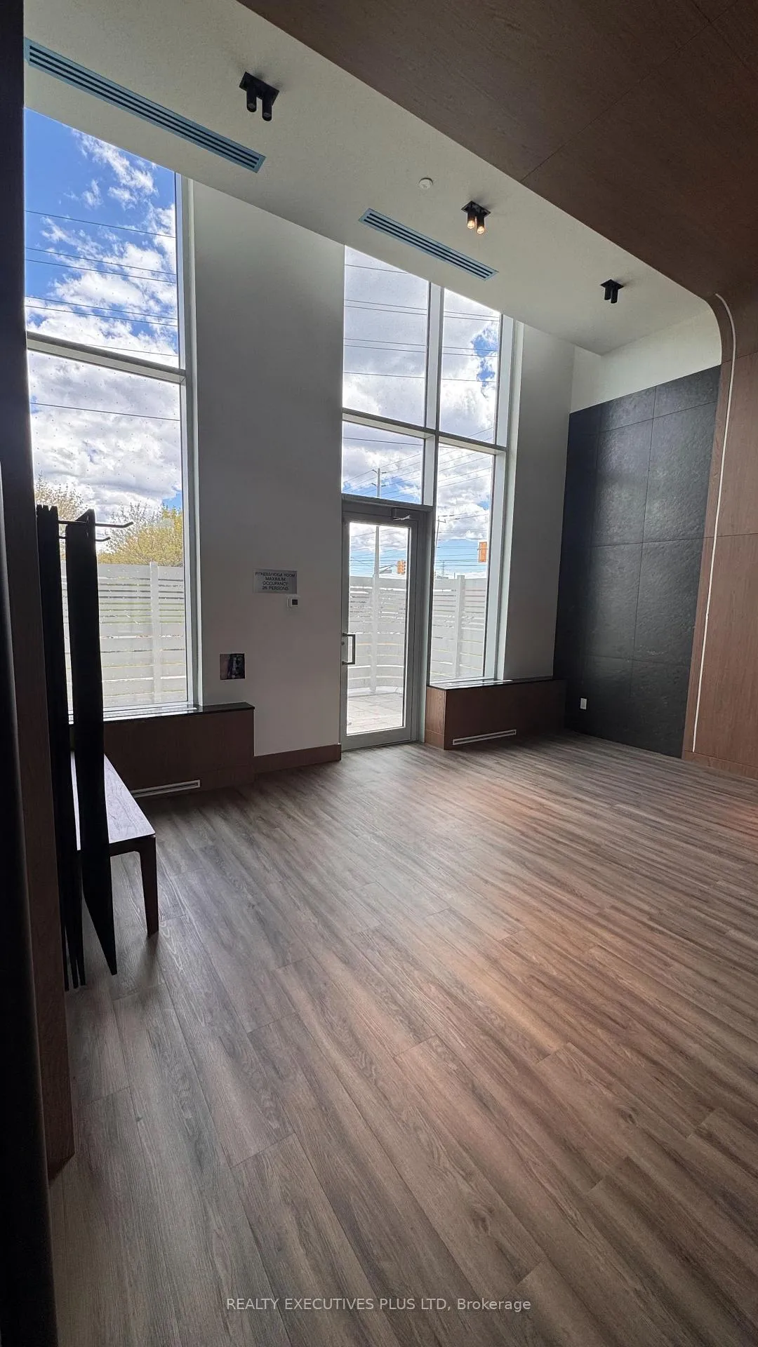 Photo 13 of Unit 310, 1010 Sandy Beach Road, Pickering, Bay Ridges — HOMEH