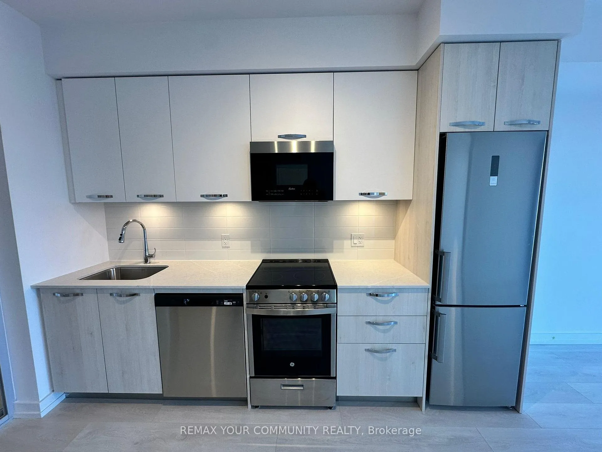 Photo 10 of Unit 669, 75 James Street S, Hamilton, Durand — HOMEH