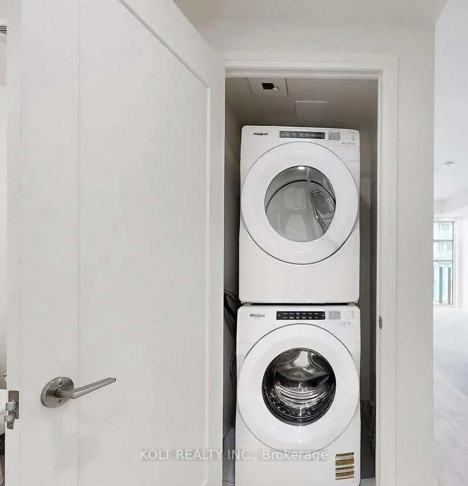 Photo 15 of Unit 802, 27 Korda Gate, Vaughan, Vellore Village — HOMEH