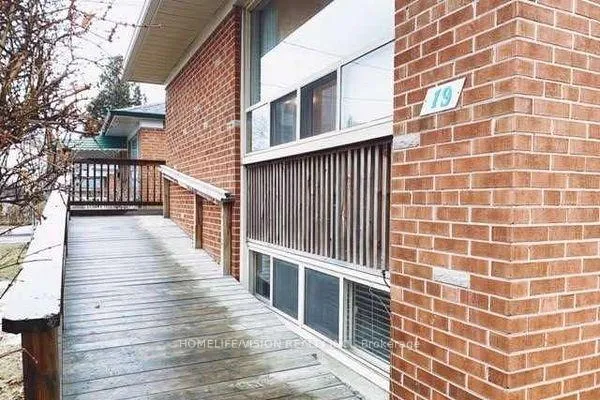 Photo 1 of Unit Main, 19 Danube Drive, Scarborough, Wexford-Maryvale — HOMEH