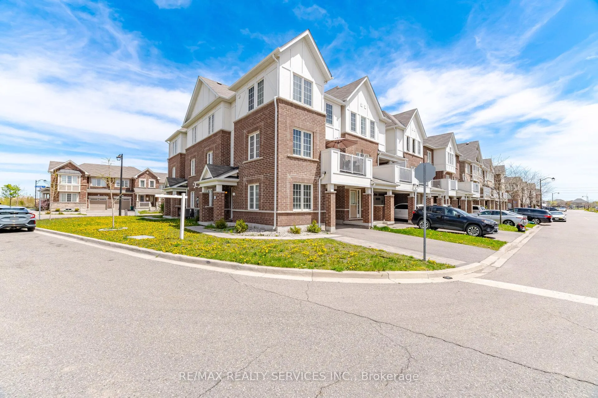 Front of 517 Allport Gate
