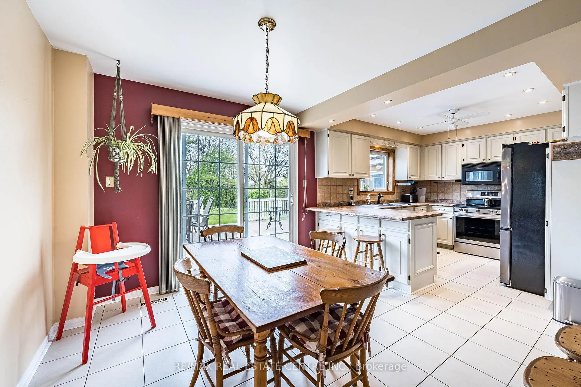 Photo 15 of 19 Mossbank Drive, Brampton, Fletcher's Creek South — HOMEH
