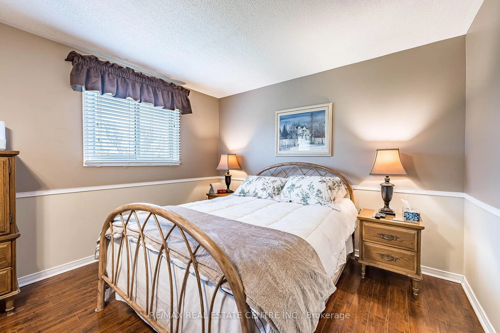 Photo 24 of 19 Mossbank Drive, Brampton, Fletcher's Creek South — HOMEH