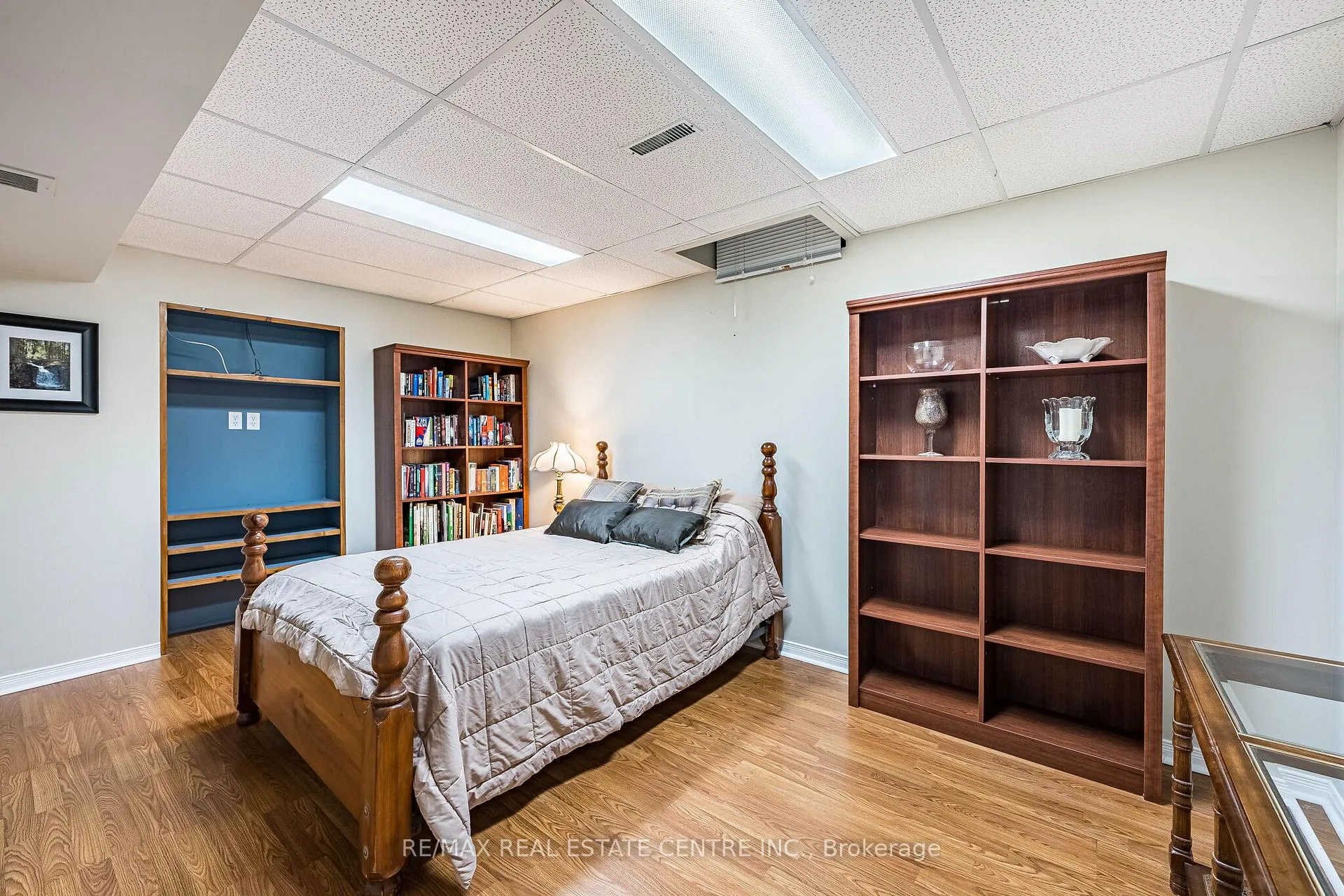 Photo 39 of 19 Mossbank Drive, Brampton, Fletcher's Creek South — HOMEH