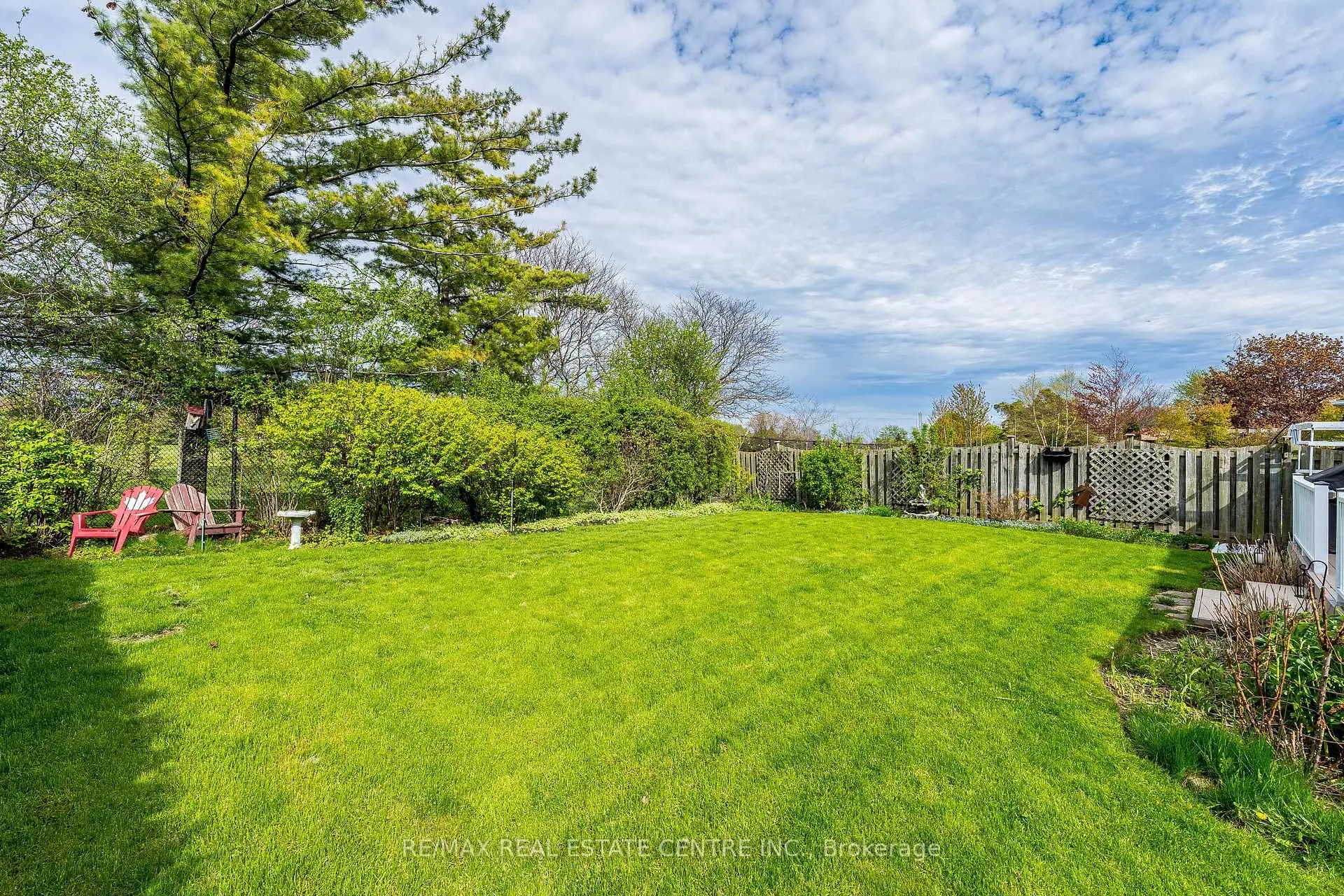 Photo 42 of 19 Mossbank Drive, Brampton, Fletcher's Creek South — HOMEH
