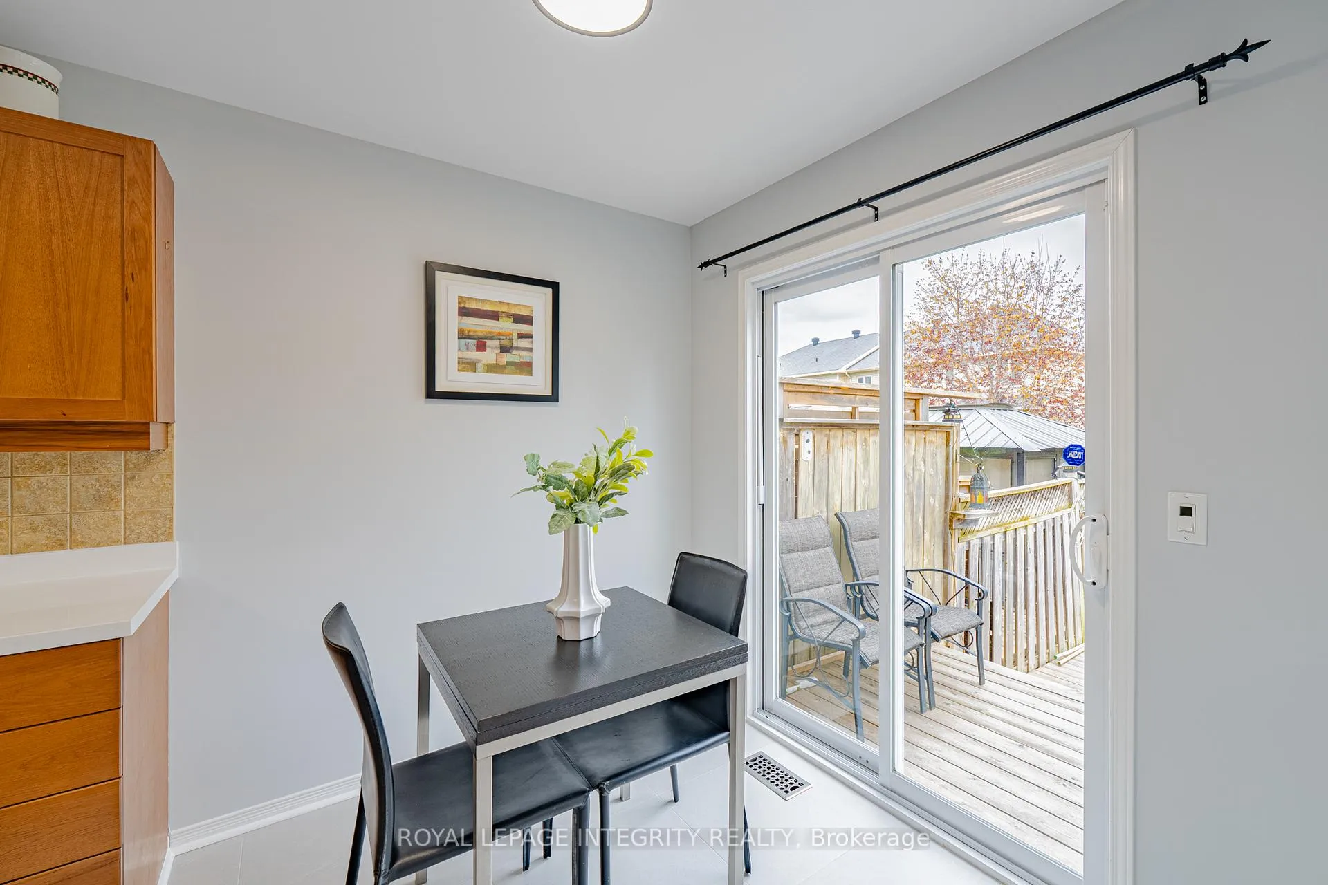 Photo 13 of 319 Glenbrae Avenue, Ottawa, Kanata - Morgan's Grant/South March — HOMEH